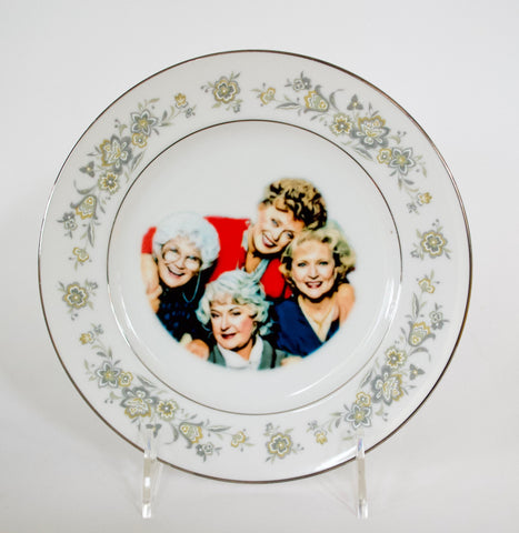 Funny Golden Girls Vintage decor Plate ~ Hilarious gift for Sister, Grandma, Mother, Roommate, Best Friend, Rose, Dorothy, Blanche or Sophia